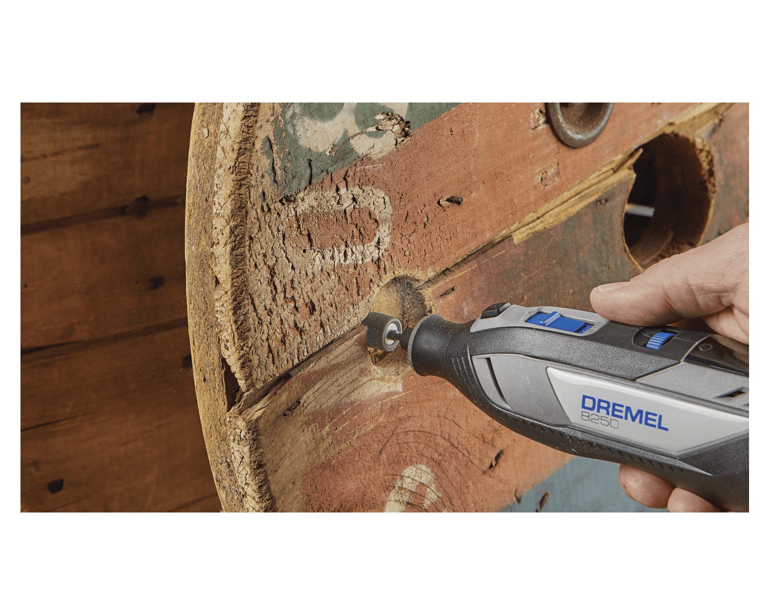 DREMEL 8250-5 Brushless Rotary Tool Kit - Image 8