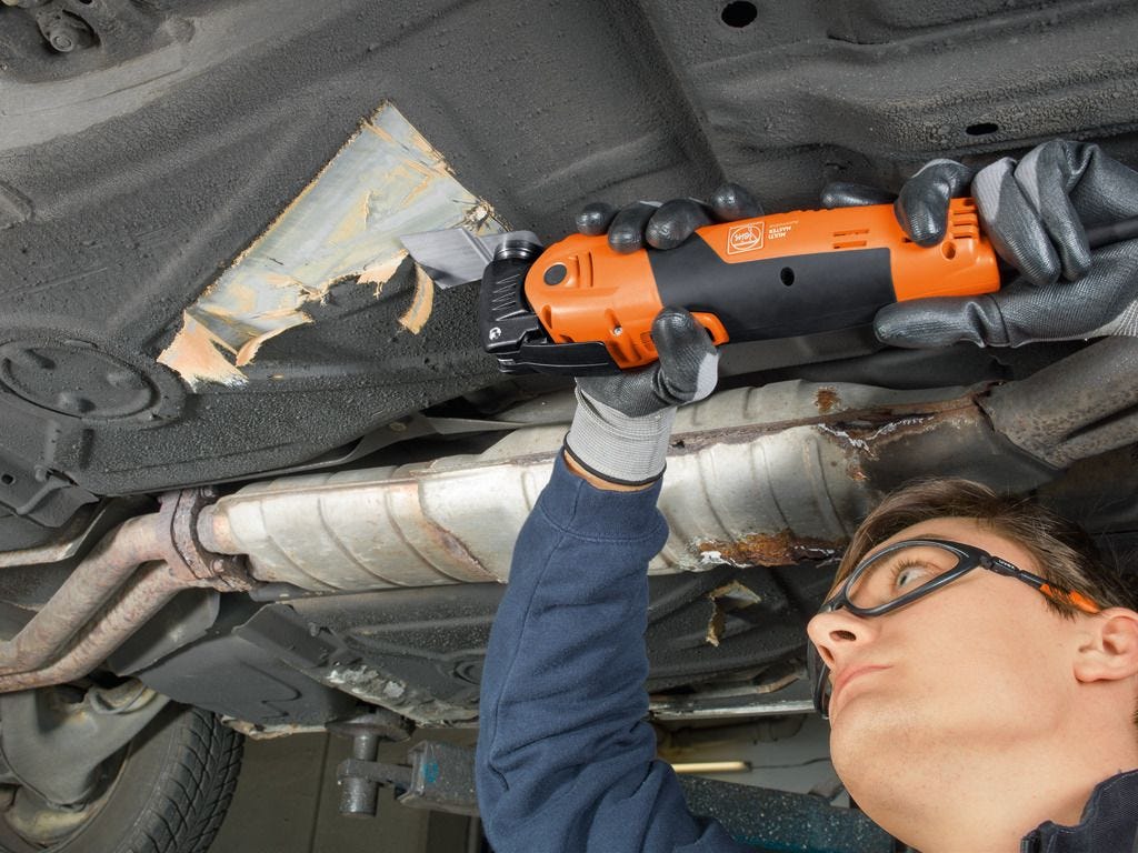 Fein 72297061090 Corded MULTIMASTER MM 700 1.7Q BASIC Oscillating Multi-Tool Set - Image 4