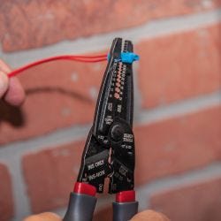 Klein Tools 1019 Klein-Kurve Wire Stripper / Crimper / Cutter Multi Tool - Image 12