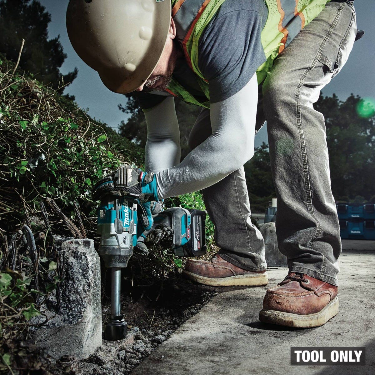 Makita GWT11Z 40V max XGT Brushless Cordless 4-Speed High-Torque 3/4-in. Extended Anvil Friction Ring Impact Wrench, Tool Only - Image 3