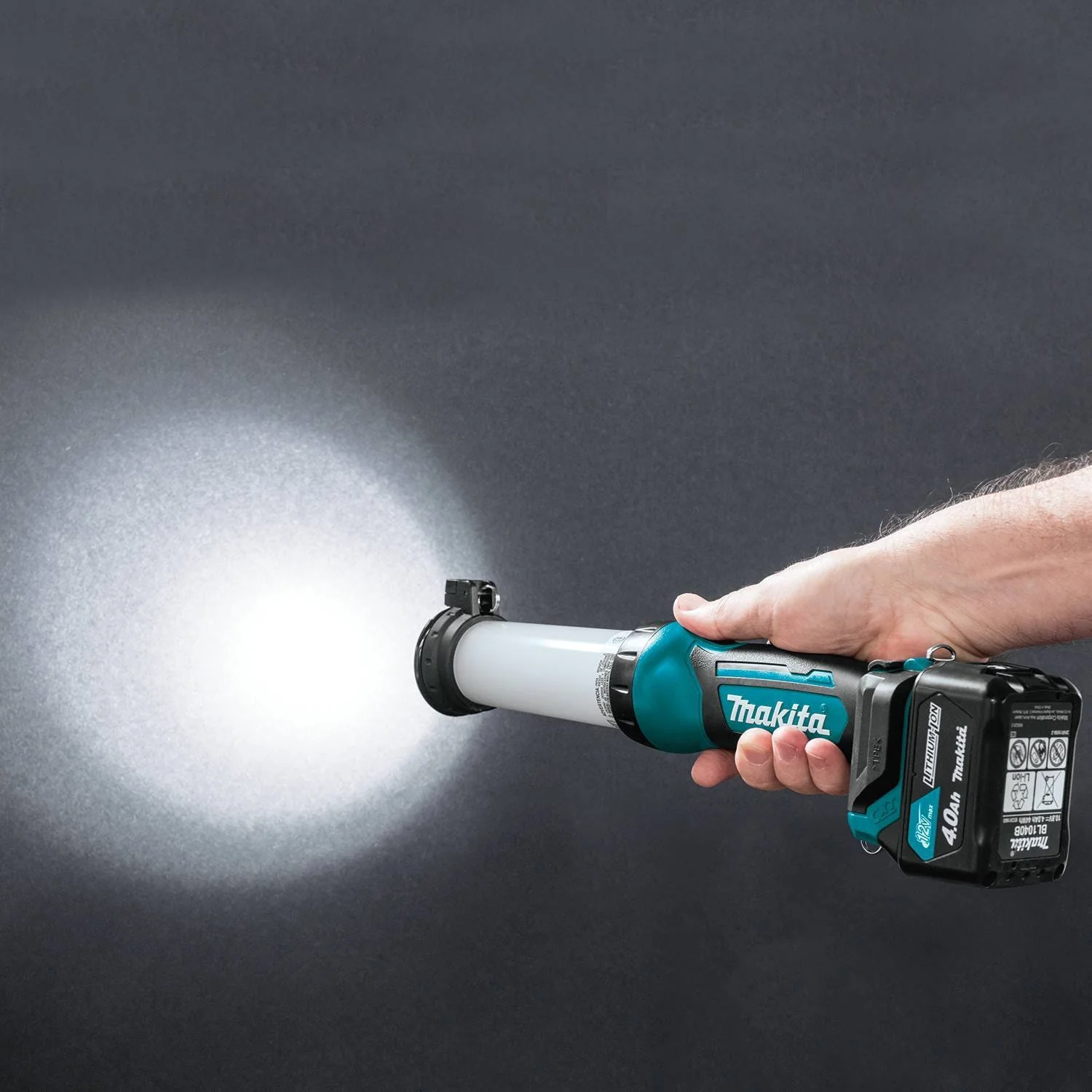 Makita ML104 12V max CXT Lithium-Ion Cordless LED Lantern/Flashlight, Flashlight Only - Image 11