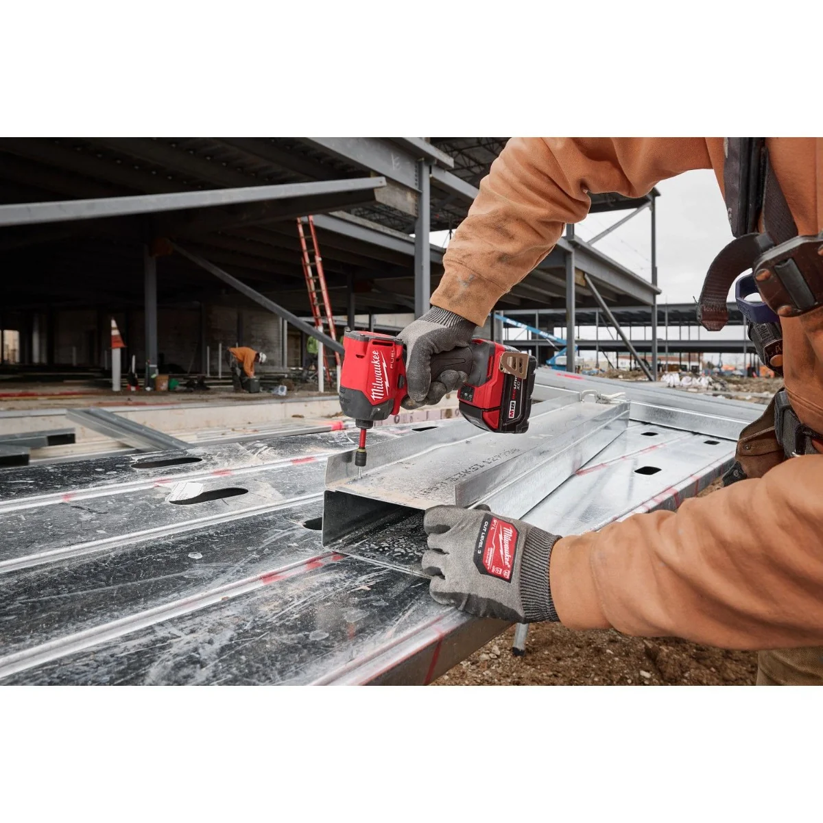 Milwaukee 2761-22 M18 FUEL SURGE 1/4" Hex Hydraulic Impact Driver 5.0Ah Kit - Image 8