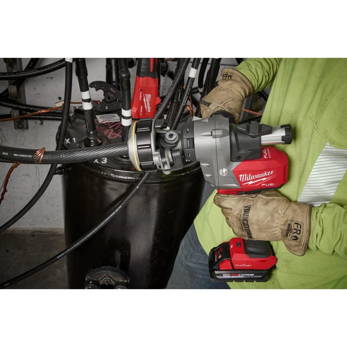 Milwaukee 2937-20 M18 FUEL Covered Conductor Cable Stripper, Tool Only - Image 12