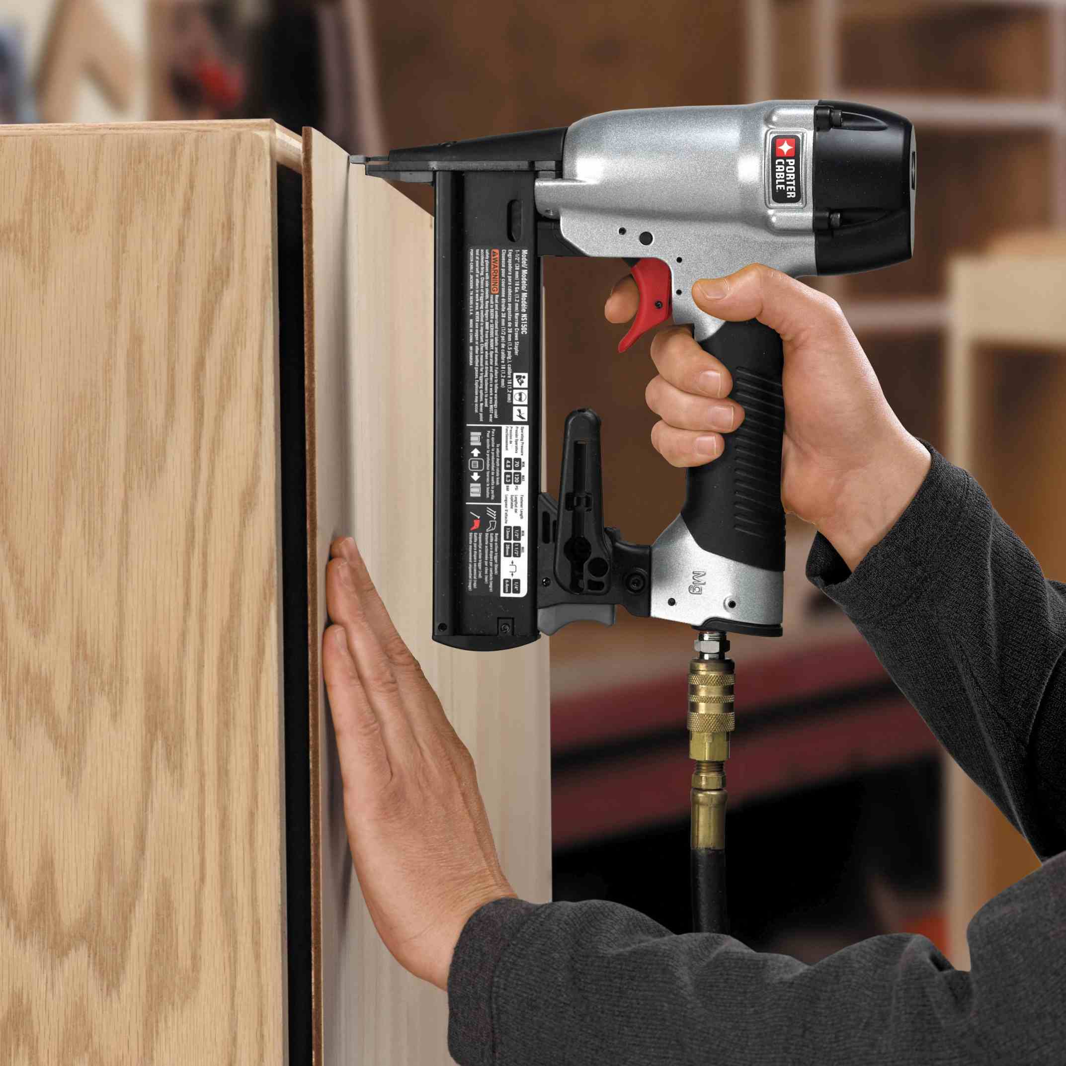 PORTER-CABLE NS150C 18 ga. 1-1/2" Narrow Crown Stapler Kit - Image 3