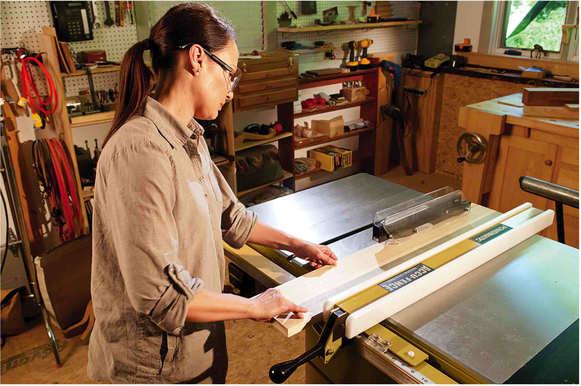 Powermatic 1791000K PM1000 Table saw, 1-3/4HP 1PH, 30" Rip w/Accu-Fence System - Image 3