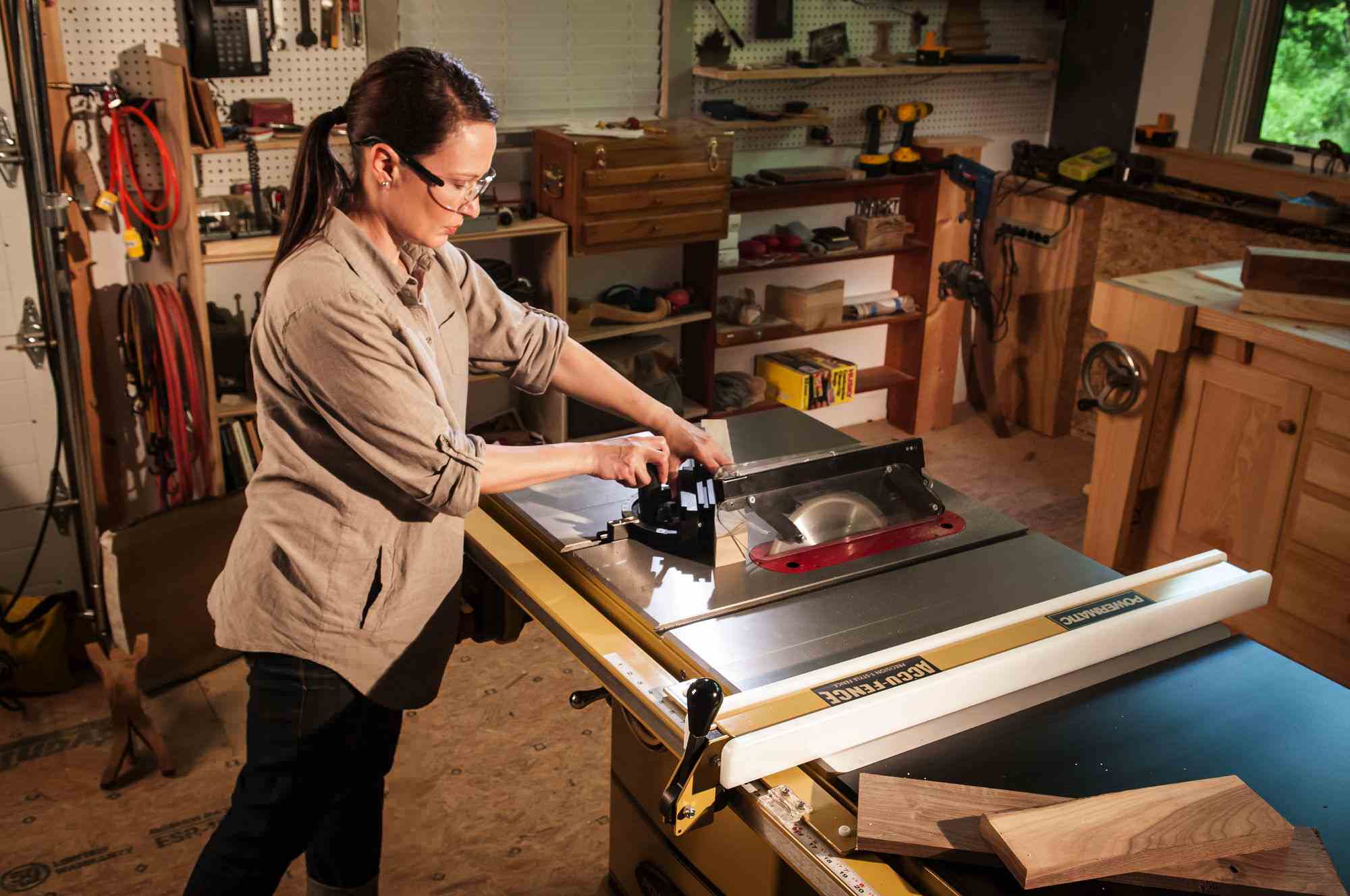 Powermatic 1791000K PM1000 Table saw, 1-3/4HP 1PH, 30" Rip w/Accu-Fence System - Image 7